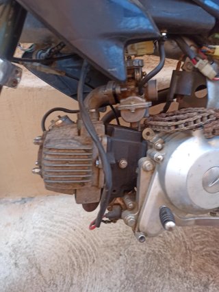 Pit Bike 110cc 4T Incompleta Loncin