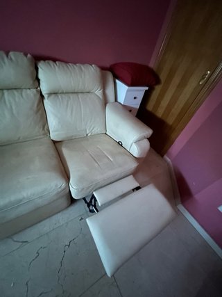 Divano in pelle a 3 posti ribaltabile