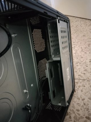 Carcasa PC Semitorre Negra
