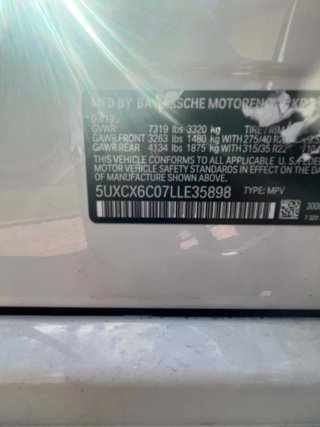 BMW X7 2020
