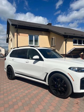 BMW X7 2020