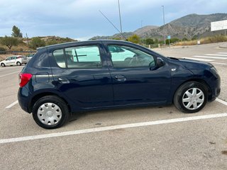 Dacia Sandero 2015
