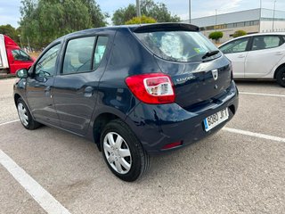 Dacia Sandero 2015