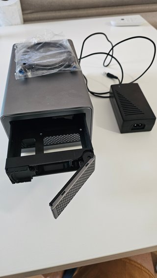 Caja Externa Yottamaster para 2 Disco Duros