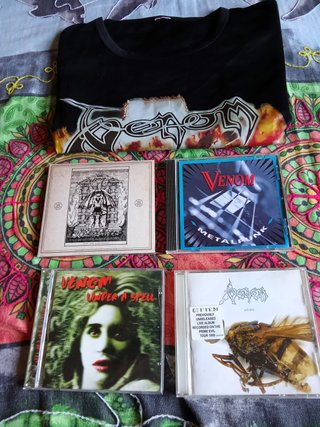 Lotto Venom: 4 CD + 1 T-shirt
