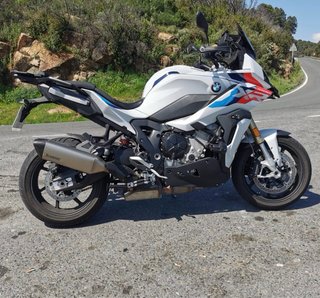 BMW S1000XR