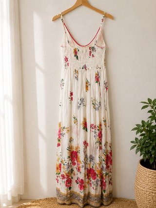 Vestido largo floral boho de tirantes