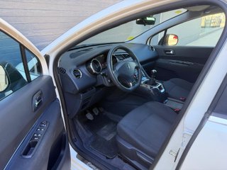 Peugeot 5008 Active 1.6 HDI 115 FAP