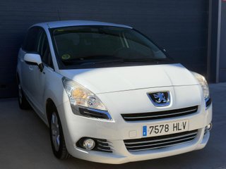 Peugeot 5008 Active 1.6 HDI 115 FAP
