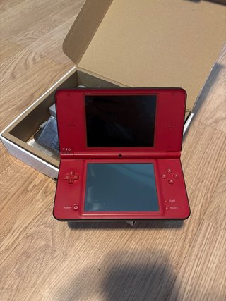 Nintendo DS i XL Rosso con Super Mario Bros Completo