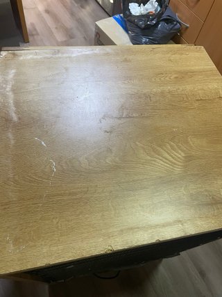 Vinoteca Caveduke Madera y Cristal