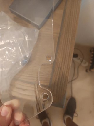 Deflector de aire transparente
