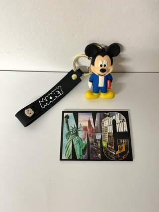 Lote imán Nueva York y llavero Mickey