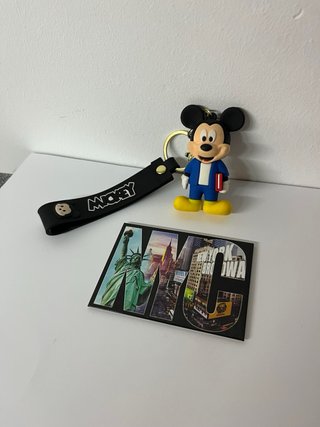Lote imán Nueva York y llavero Mickey