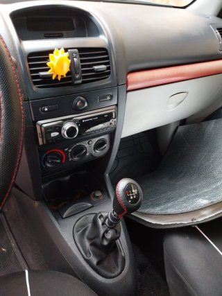 Renault Clio 2003