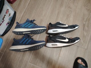 2 Pares Zapatillas Nike y Adidas Talla 42