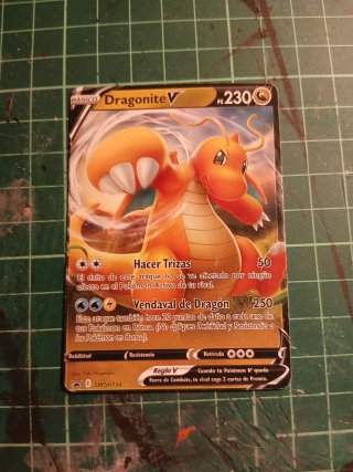 Carta Pokémon Dragonite V 230 HP SWSH154