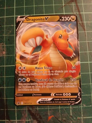 Carta Pokémon Dragonite V 230 HP SWSH154