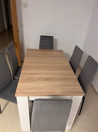 Mesa comedor y 6 sillas