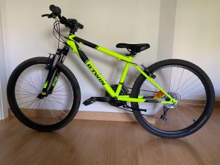 Bicicleta 24" Bwin Rockrider ST 500 COMO NUEVA