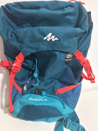 Mochila y saco de dormir montaña o colonias