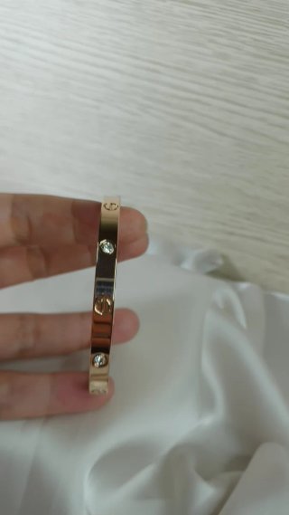 Brazalete Chapado Oro Rosa 18k Vintage Love