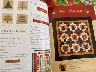 Libro A Cozy Quilted Christmas. En inglés.