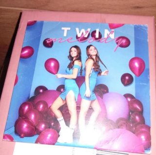 CD TWIN MELODY