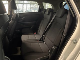 KIA Carens UNICO DUEÑO + LIBRO DE REVISIONES
