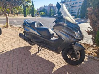 Yamaha Majesty 400 gris