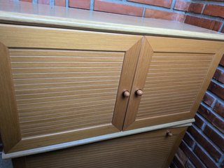 Mueble de salón madera claro