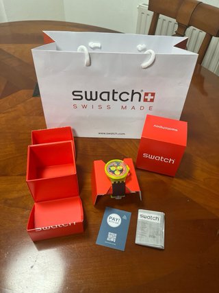 Reloj Swatch Neon to the Max Pay