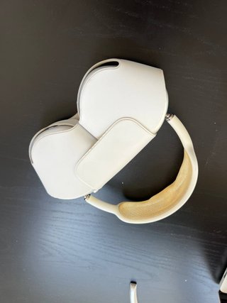 Apple AirPods Max Bianchi
