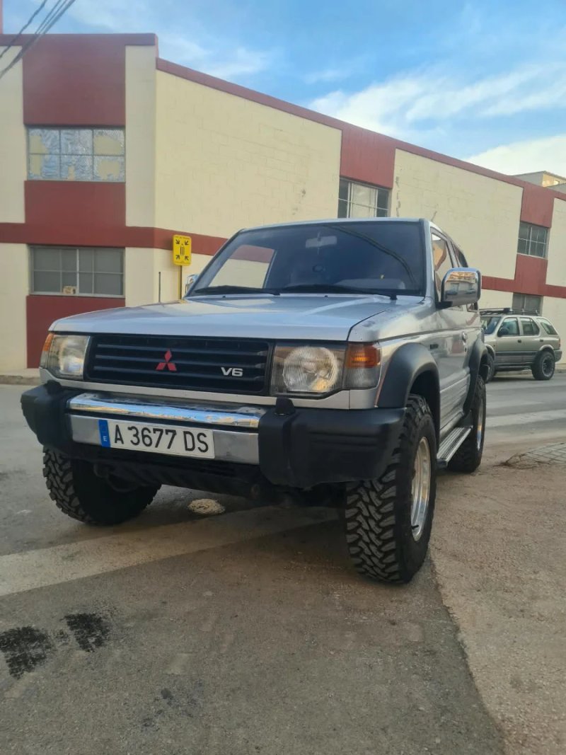 Mitsubishi Montero 1998 - foto 1