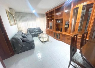 Mueble de Salón Clásico Madera y Cristal