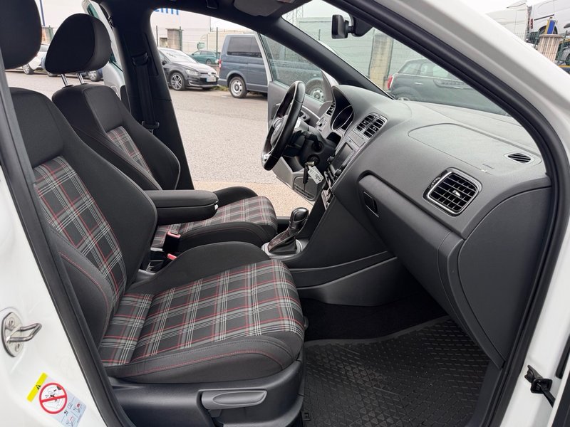 Volkswagen Polo 1.8 TSI BMT GTI DSG 3p 2017, foto 13