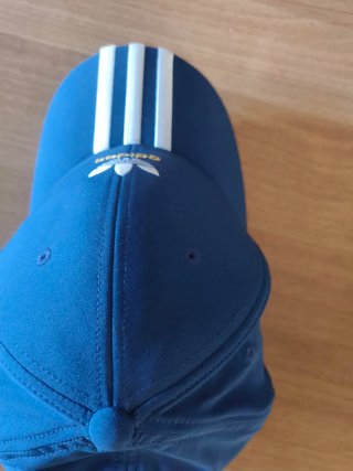 Berretto Adidas Blu Nuovo