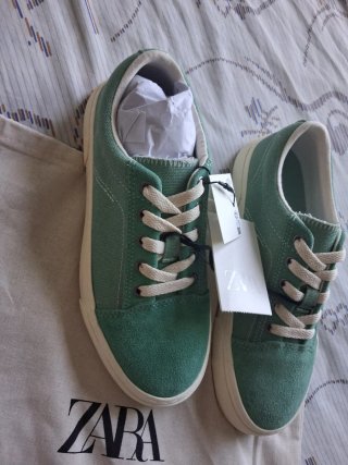 Zapatillas Zara Verde Talla 35 Nuevas