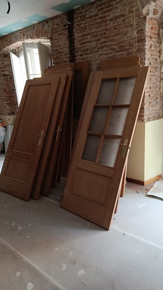 Puertas de madera en perfecto estado