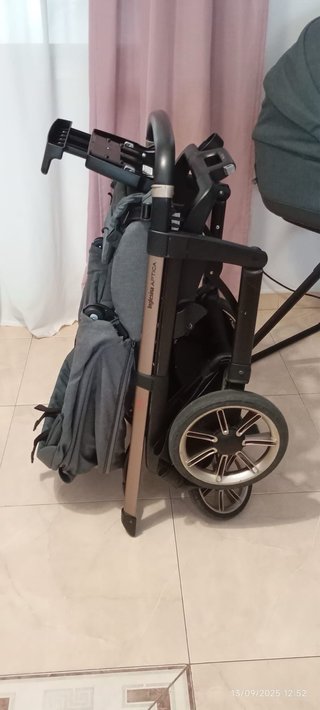 Carro Inglesina Aptica Gris