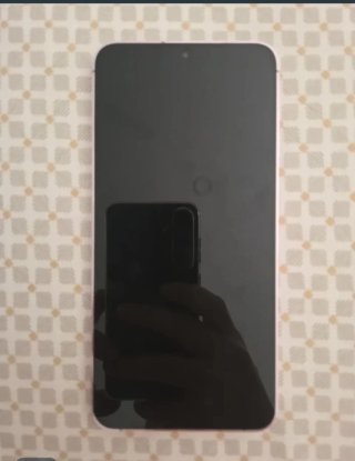 Samsung Galaxy S23+ Telefono e Scatola