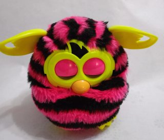 Hasbro Furby Boom  (Sin Sonido)