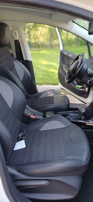 MAGNIFICO Peugeot 2008 2016