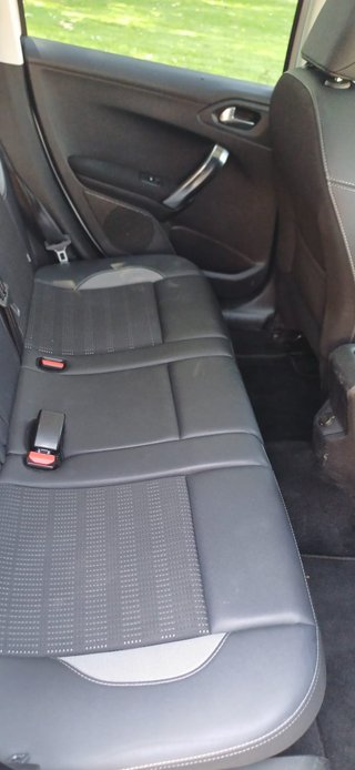 MAGNIFICO Peugeot 2008 2016