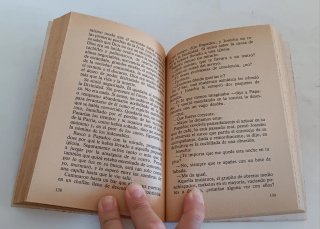Y Dios en la última playa