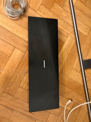 Se trata de un televisor Samsung QLED de 65 pulgad