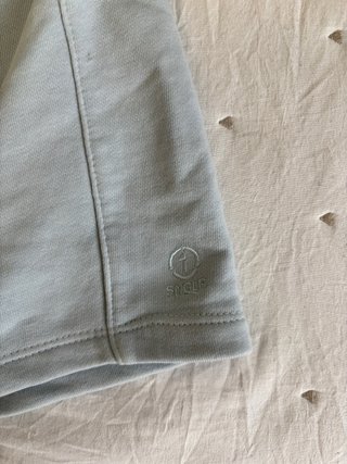 Pantalón corto chándal Bershka azul