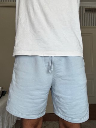Pantalón corto chándal Bershka azul