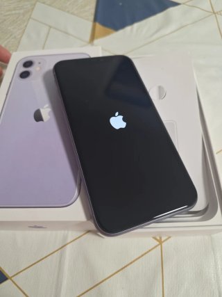 iPhone 11 64GB Morado
