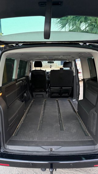 Volkswagen T5 MULTIVAN 2.5TDI 175CV 6VELOCIDADES
